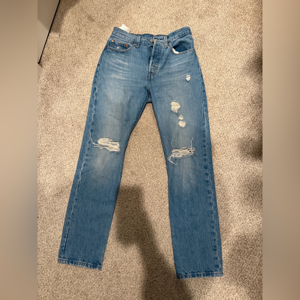 Levi’s Women’s Blue Distressed Jeans size 26